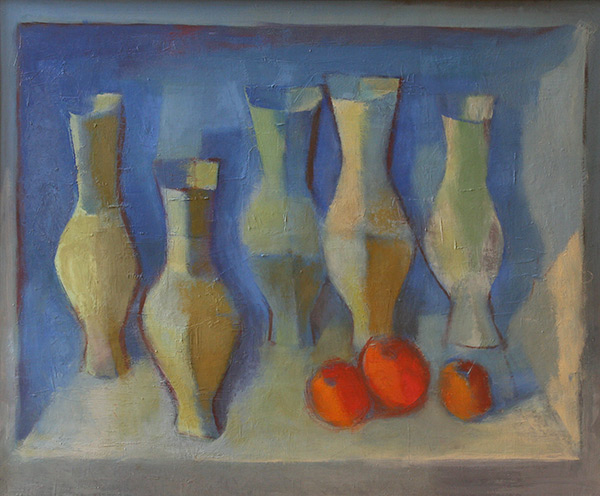 Nature morte fond bleu aux bouteilles et aux pommes